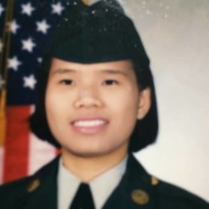 Meet your Posher, Vee